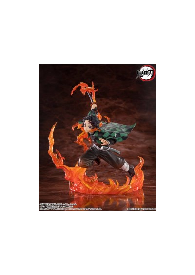 FIGURINE DEMON SLAYER TANJIRO KAMADO VERSION AVEC GARDE DU SABRE DE KYOJURO RENGOKU PAR FIGUARTS ZERO (NEUF) FIGURINE DEMON SLAYER TANJIRO KAMADO VERSION AVEC GARDE DU SABRE DE KYOJURO RENGOKU PAR FIGUARTS ZERO (NEUF)